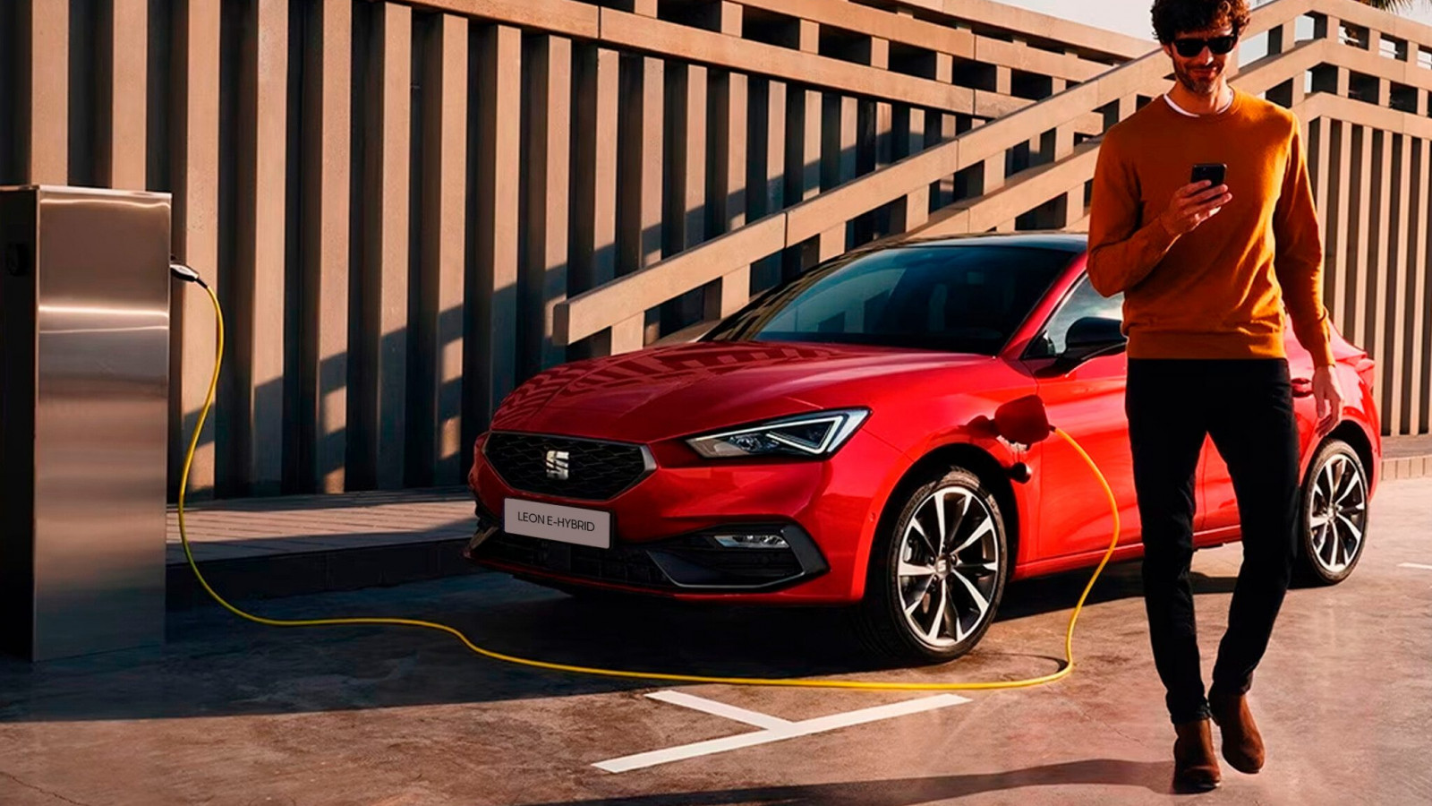 hibridos enchufables seat leon sportstourer