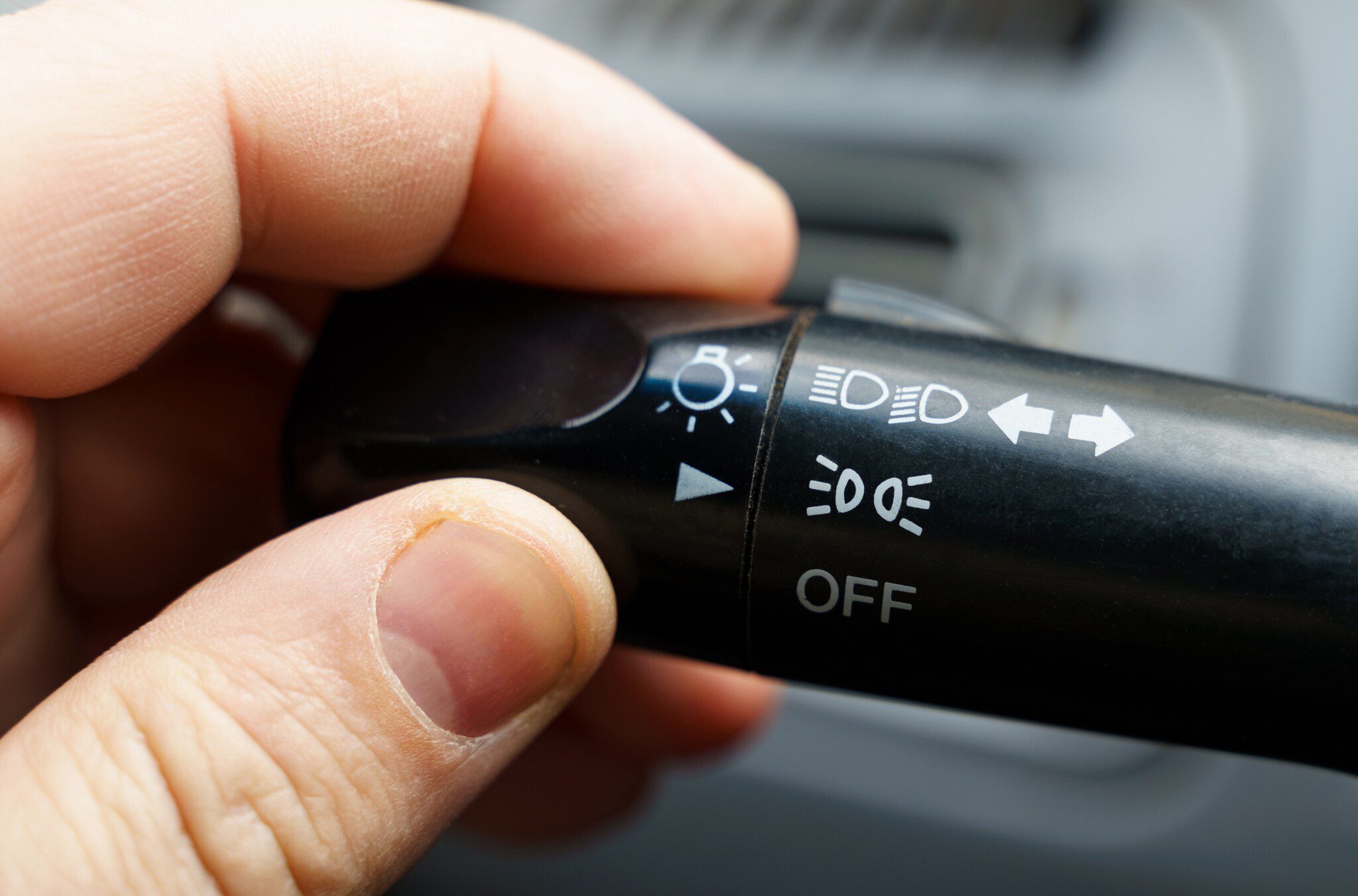 luz del coche intermitente